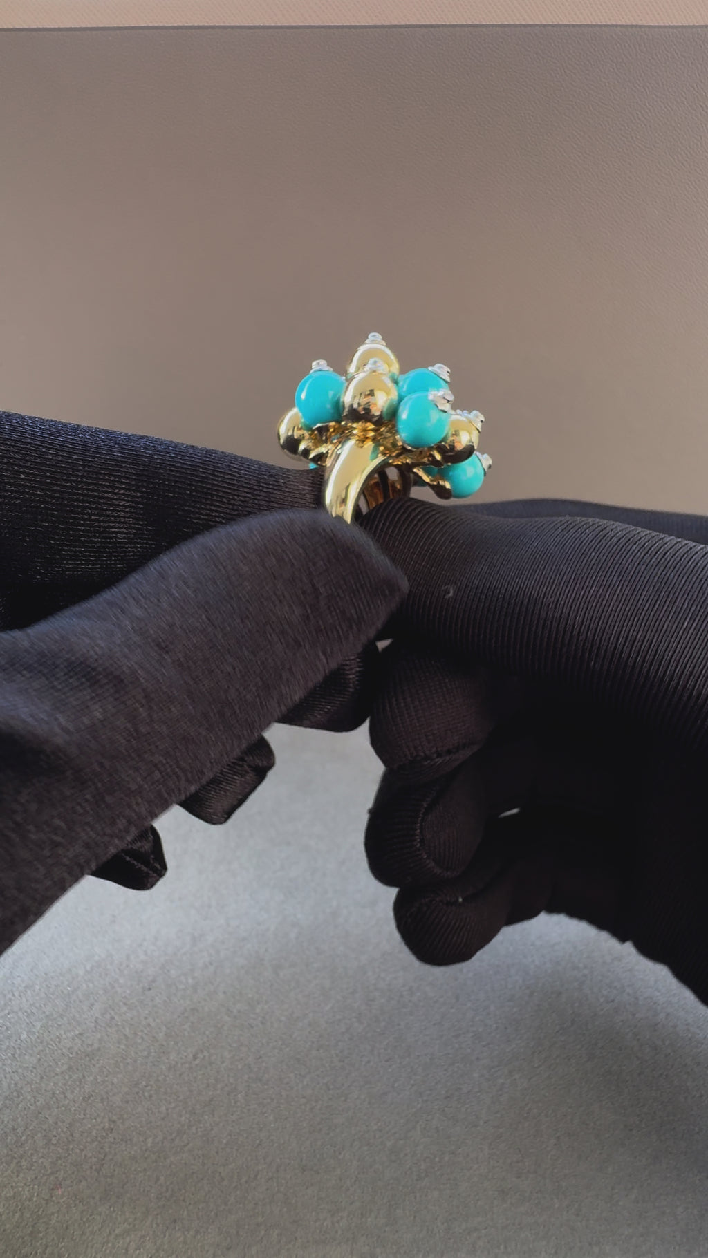 Blue Turquoise Diamonds Golden Spheres Balls Christmas Bells Motif 18K Gold Ring