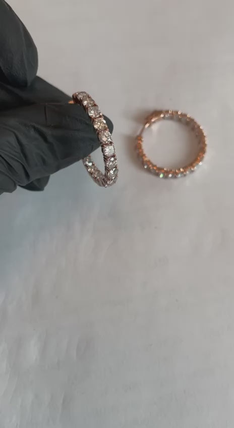 Classic Brilliant Round Diamond 18 Karat Rose Gold Medium Hoop Hoops Earrings