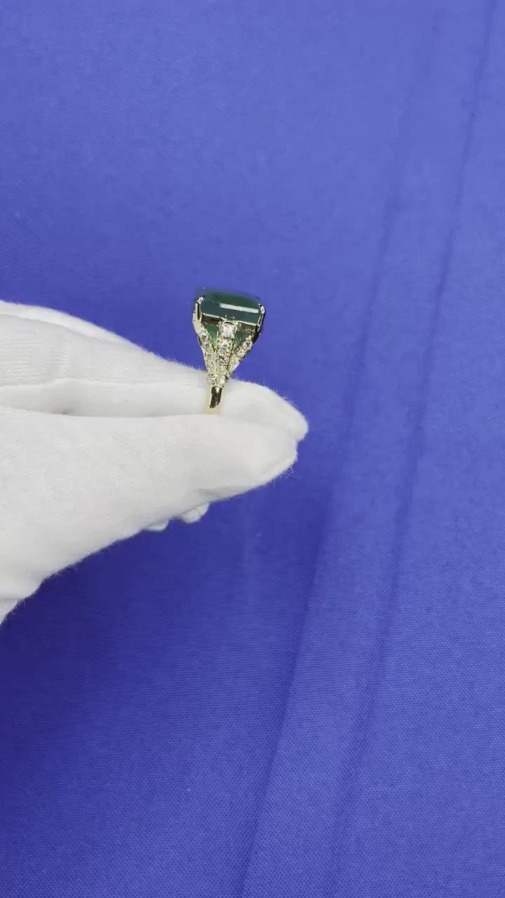 Fancy Vivid Green Emerald Shape Square Step Cut Emerald Diamond Cocktail Stateme