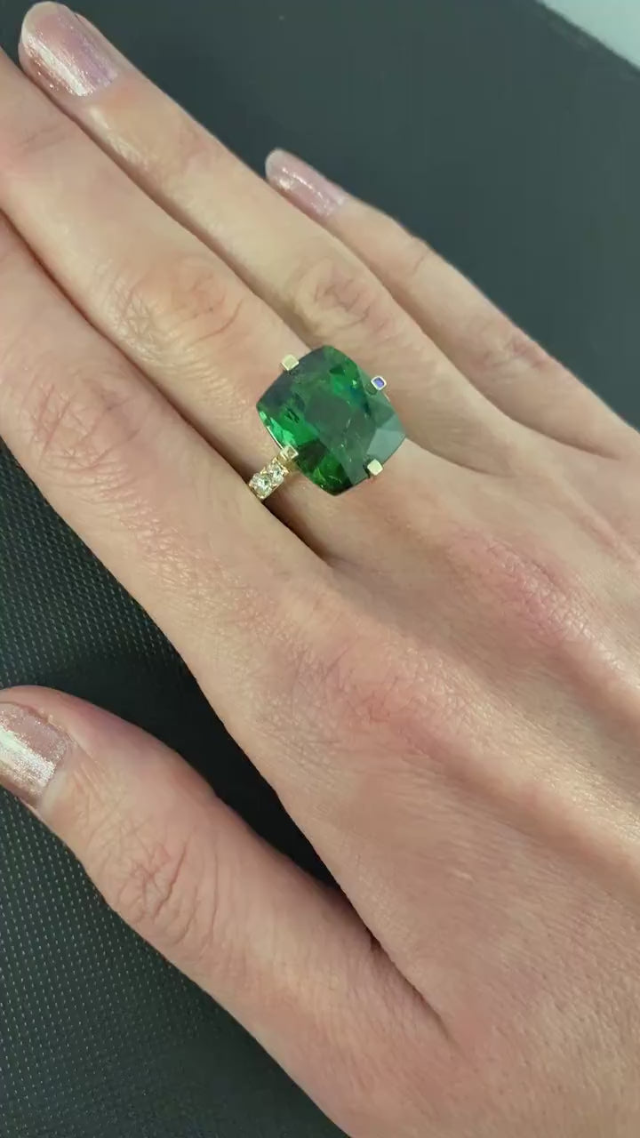 Cushion Large Green Tourmaline Diamond Cocktail Compass Statement 18 Karat Yello